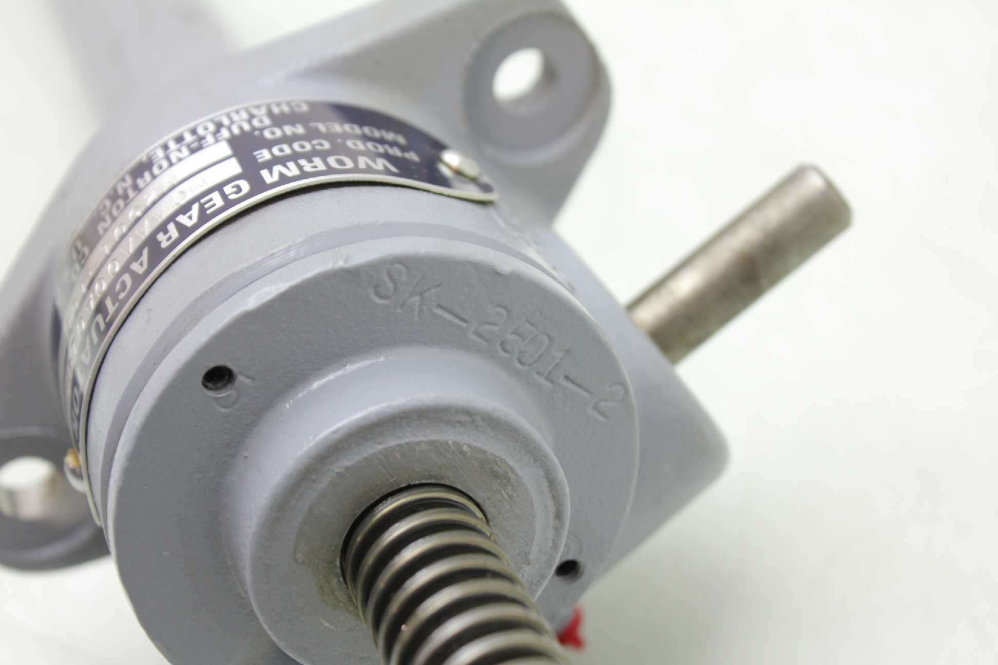 DuffNorton M250110B Machine Screw Jack Worm Gear Actuator 8" Travel