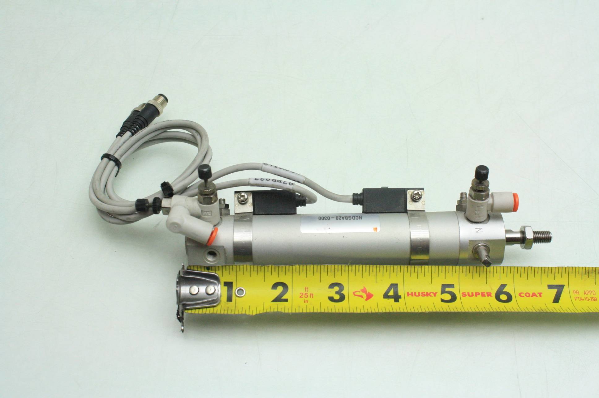 SMC NCDGBA200300 Double Acting Air Cylinder Limit Switch 3/4" Bore x 3