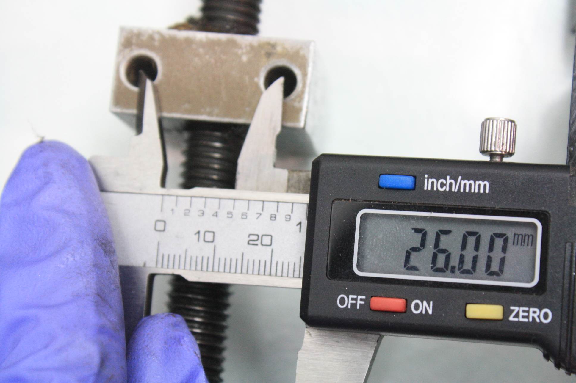 Stelron Reverse Thread Rotating Lead Screw Handwheel Manual Linear