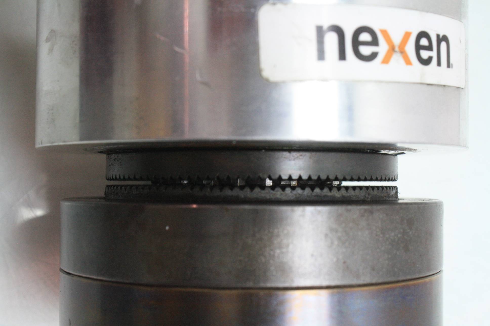 Nexen 5 HP Pneumatic Pilot Tooth Clutch 0.625" Bore 5H35P1*0.625 Blank