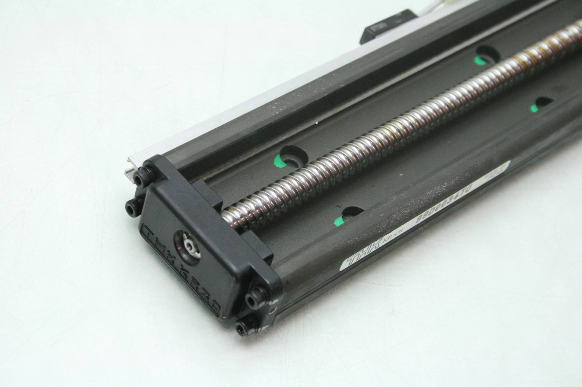 THK KR30H06C+700L Precision Ball Screw Driven Linear Actuator 620mm