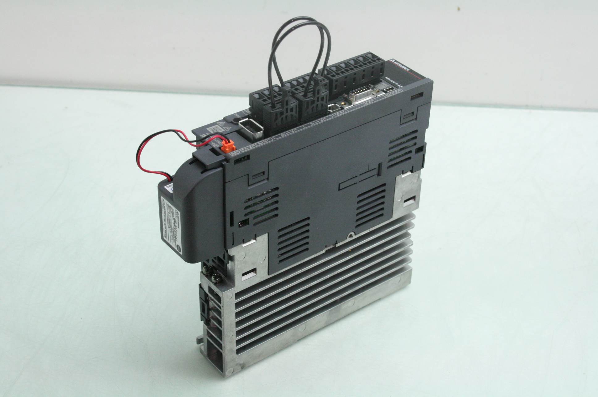 Mitsubishi MRJ440B Brushless AC 400W Servo Drive