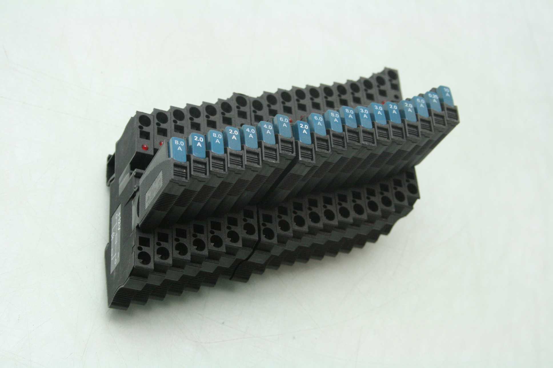 18 Phoenix Contact ST4FS1/C Fuse Holder Sockets TCP 0.25 10 Amps Rated