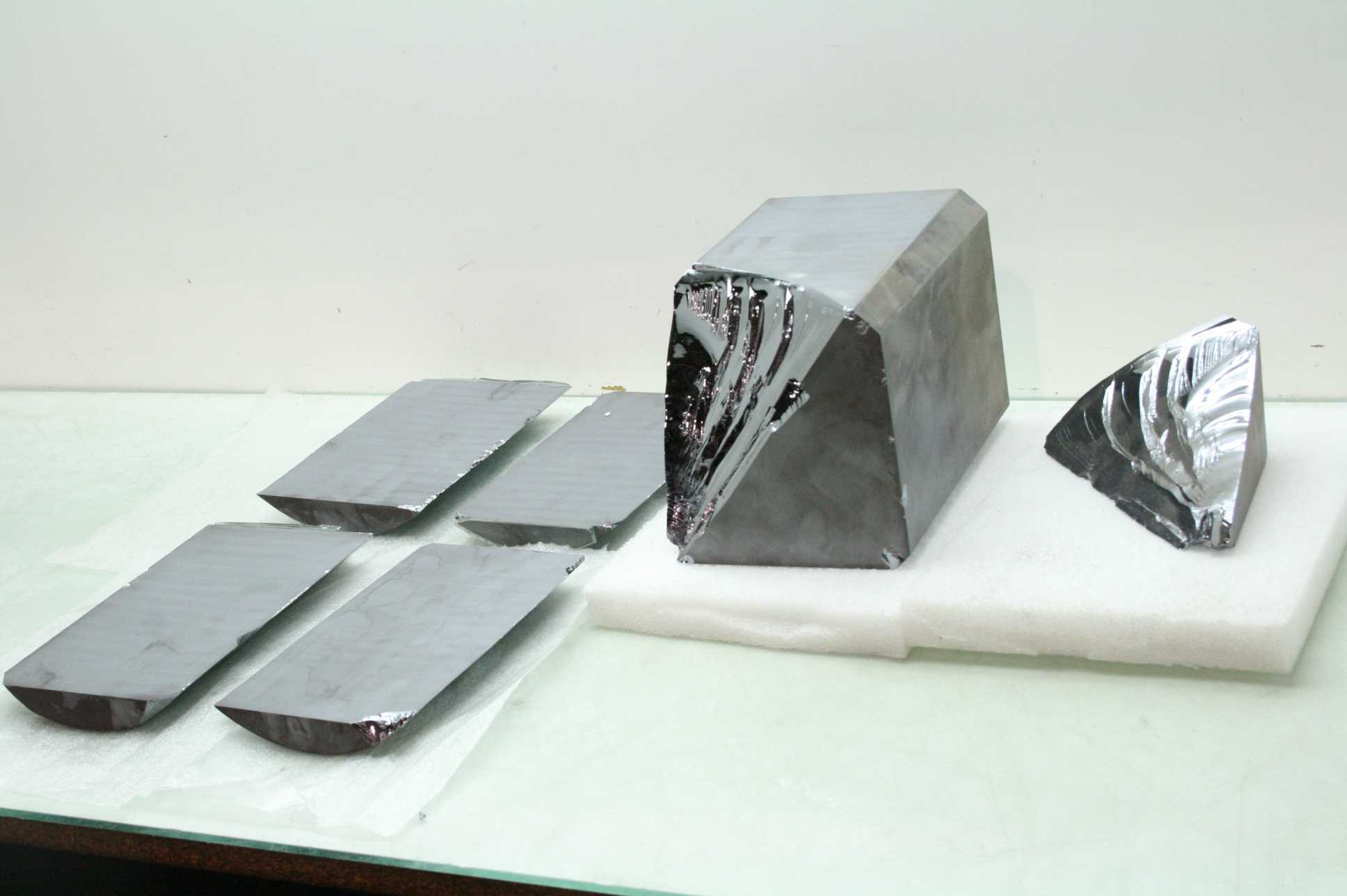 Silicon Block Ingot Cylinder Boule 8" Diameter x 8.5" Long Wire Saw