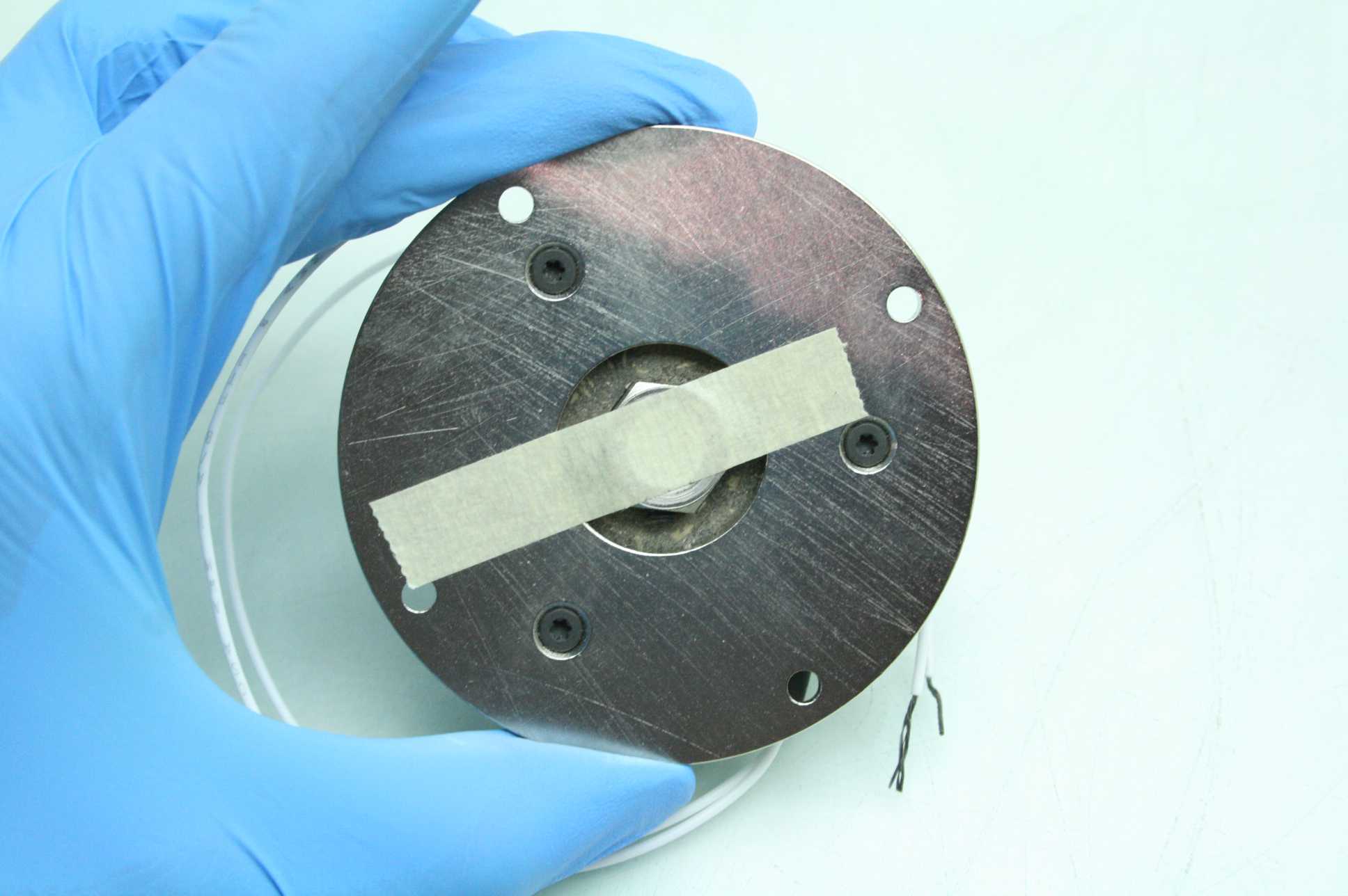 New Inertia Dynamics 19030069 Electric Shaft Clutch 24V DC 3/8" Shaft