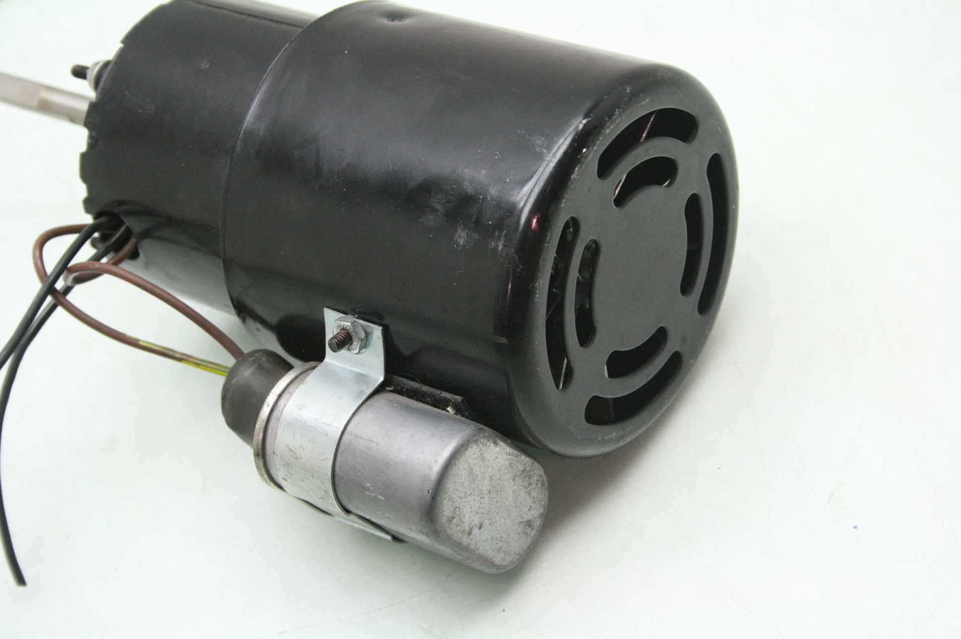 Fasco 71901315 Sealed Ball Bearing Motor 240 VAC Voltage 3/8" Shaft