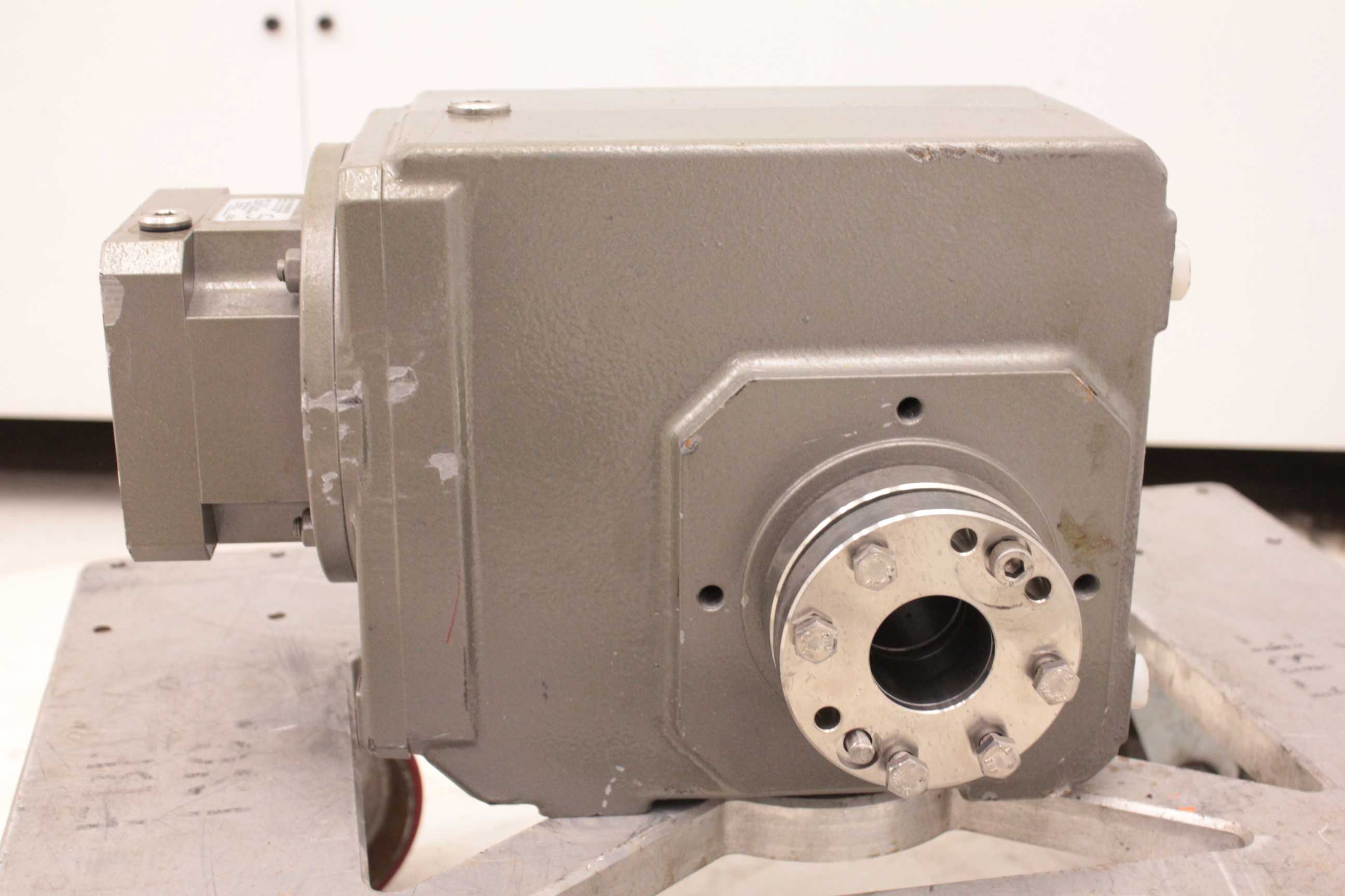 Stober K402WG0200MT20F Right Angle Precision Servo Gear Head Reducer 20