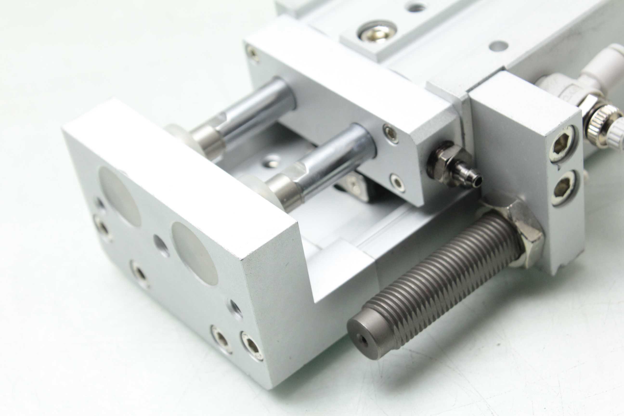 SMC 13MXS20150 Pneumatic Guided Air Cylinder 20mm Bore x 150mm Stroke