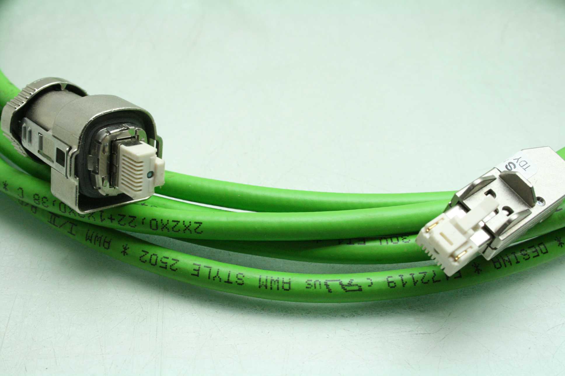 New Siemens CAV00500848A1 Encoder Cable for Servo Motor & Drive