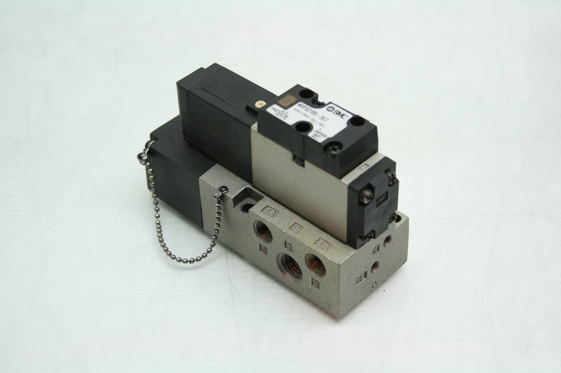 SMC NVFS21005FZ Pneumatic Solenoid Valve 5 Port 24V DC Single Acting