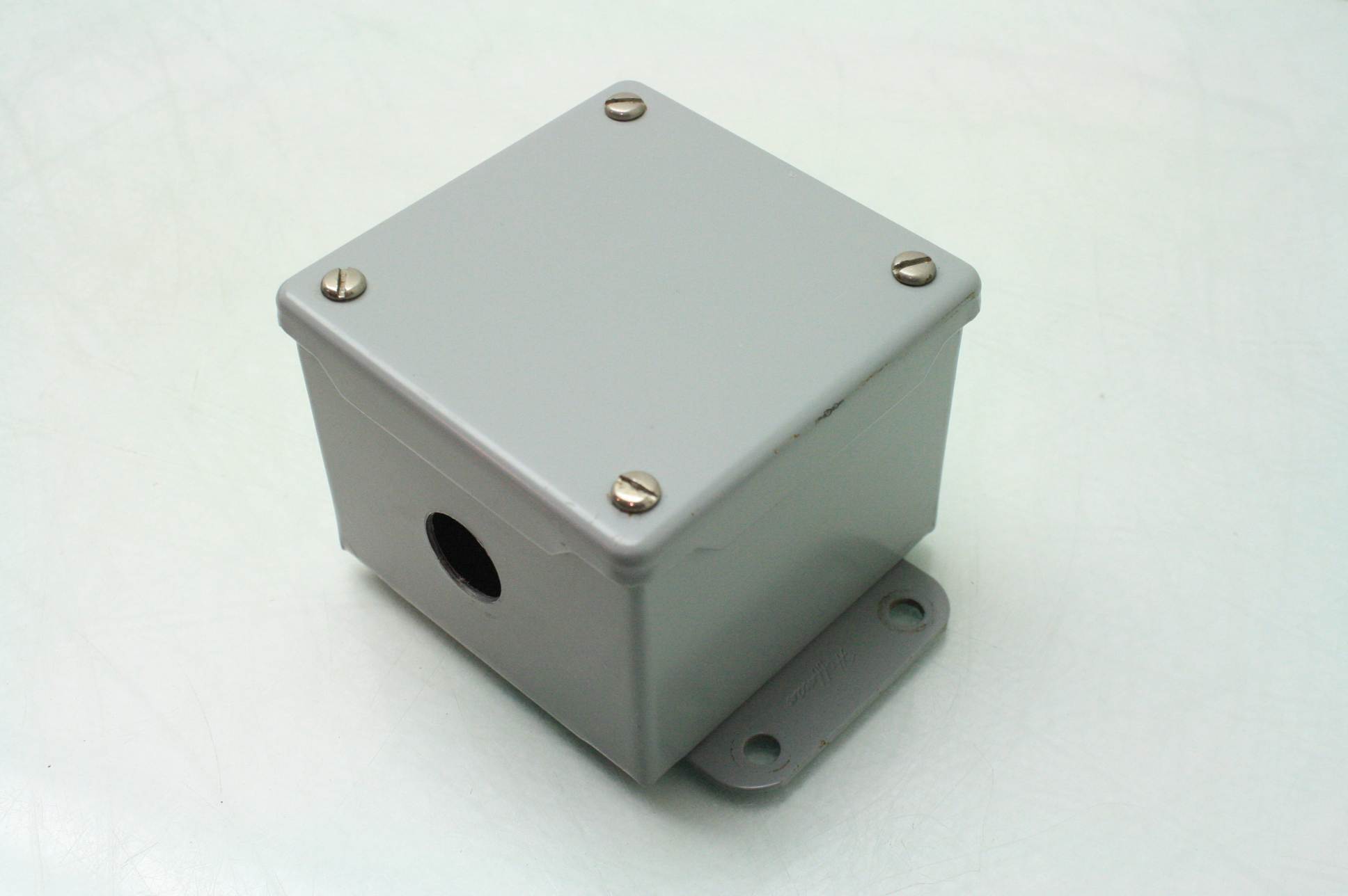 Hoffman A404SC Steel Junction Box Electrical Enclosure 4" x 4" x 3" eBay