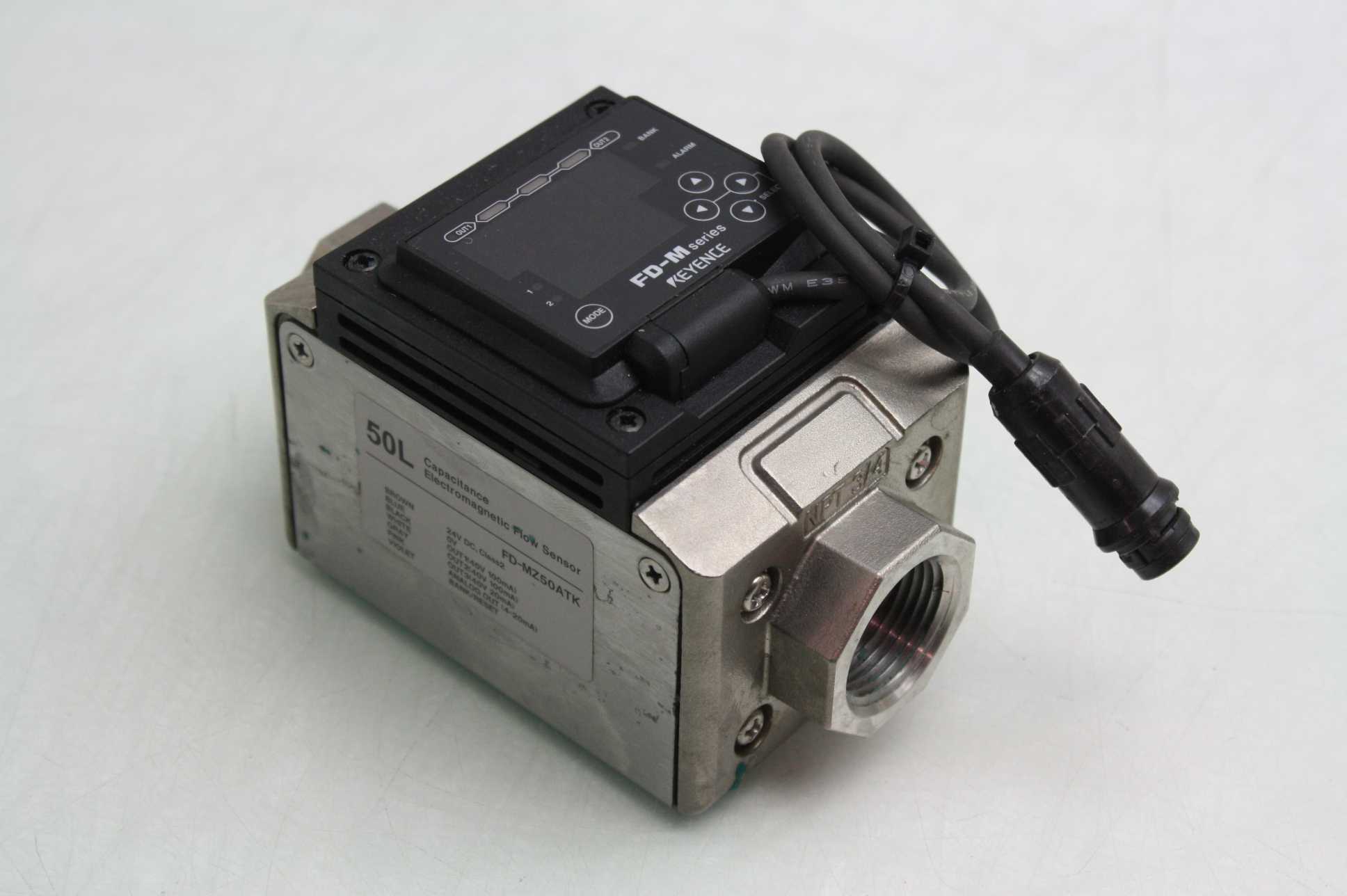 Keyence FDMZ50ATK Flow Meter / Flow Sensor 50L/Min