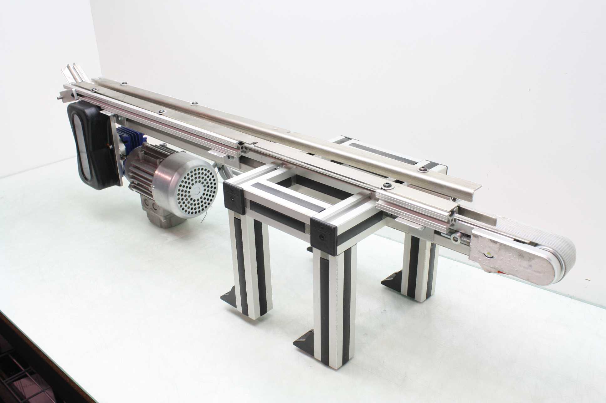 Robotunits C4T 40" x 1" Modular Timing Belt Conveyor Motovario TS63B4