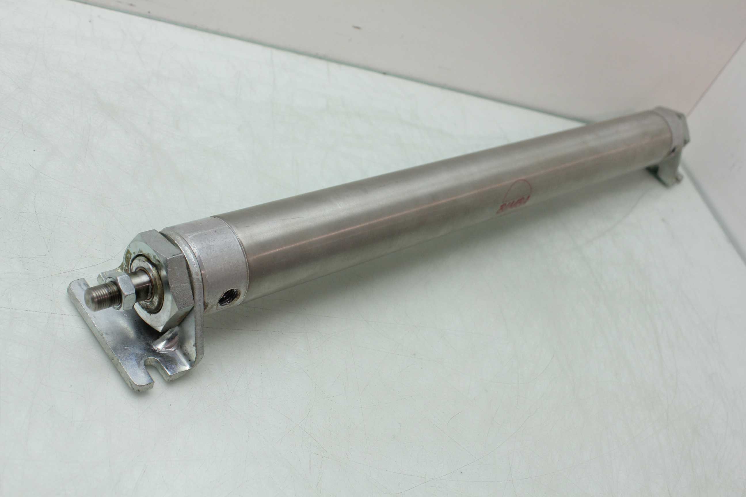 Bimba 3118DXP Double Acting Pneumatic Cylinder / 2" Bore x 18" Stroke